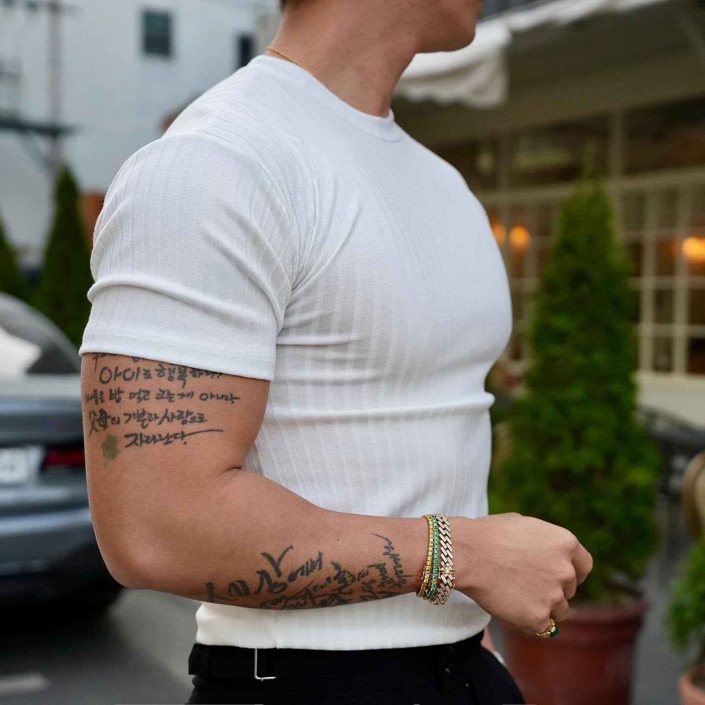MILANO | T-SHIRT ADERENTE